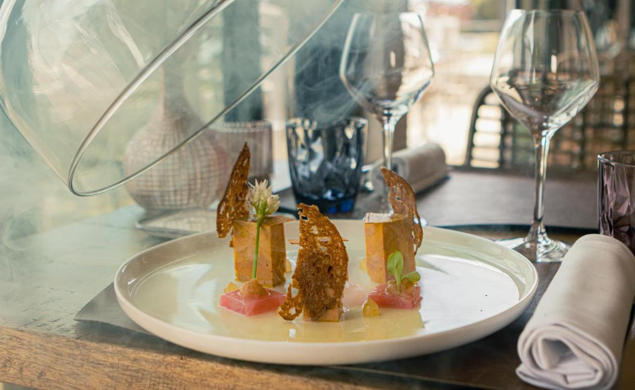Hotel Restaurant Le Grand Large - Face A La Plage - Ile De Re Риведу-Плаж Екстериор снимка